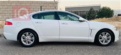 جاكوار XF